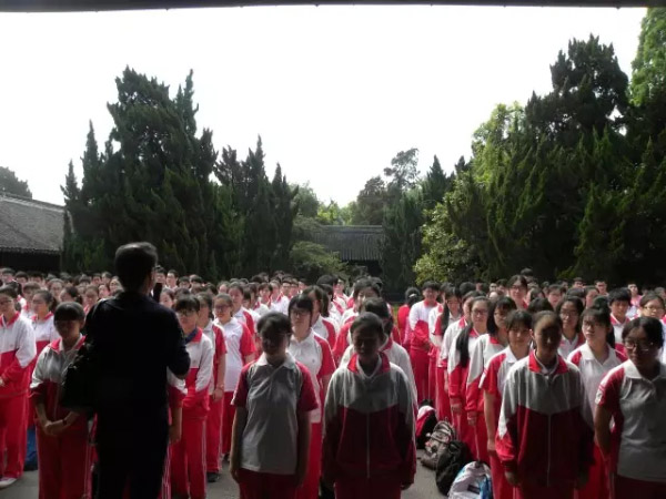 2017年5月20日上海曹杨中学.jpg