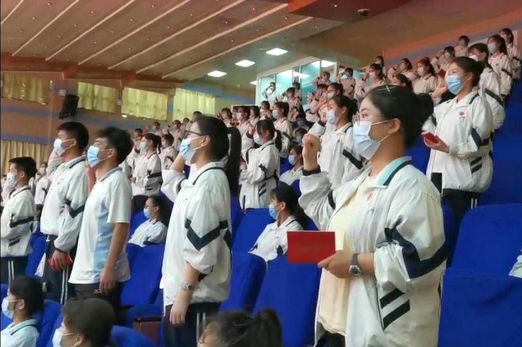 2020年6月25日湖北省武汉一中.jpeg